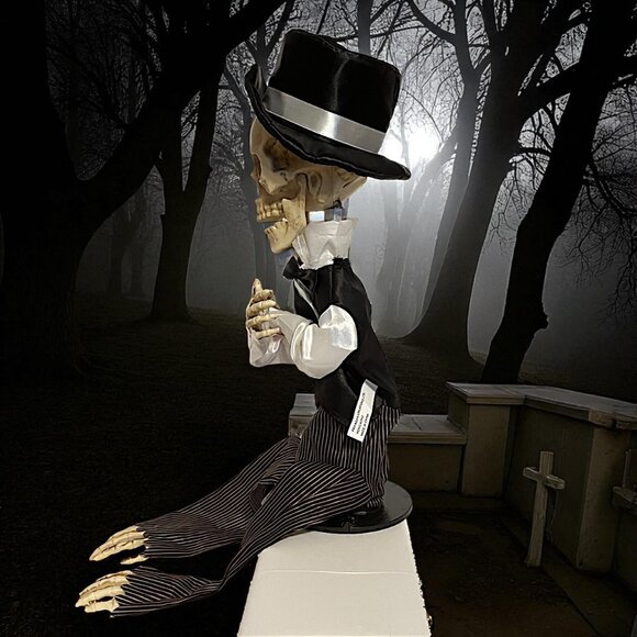Animatronic Halloween Skeleton With Top Hat And Red Glowing Eyes 15" Tall Sittn' - Picture 5 of 8